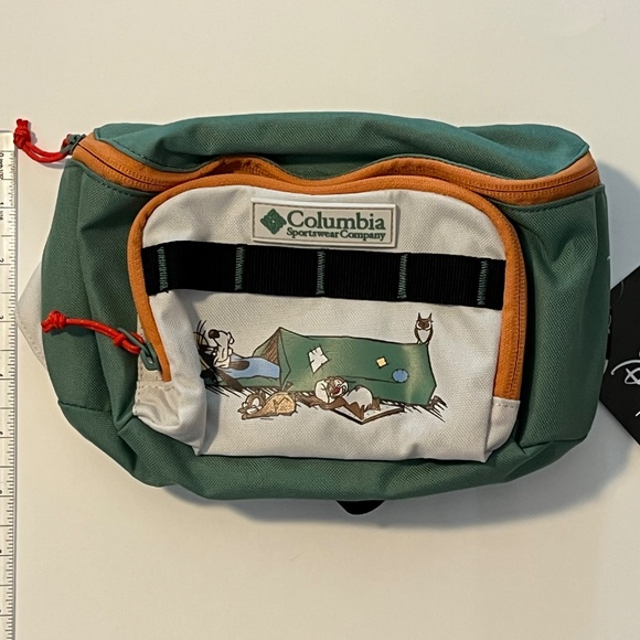 Disney x Columbia Goofy Fannie Pack 2024 NWT - Picture 3 of 5